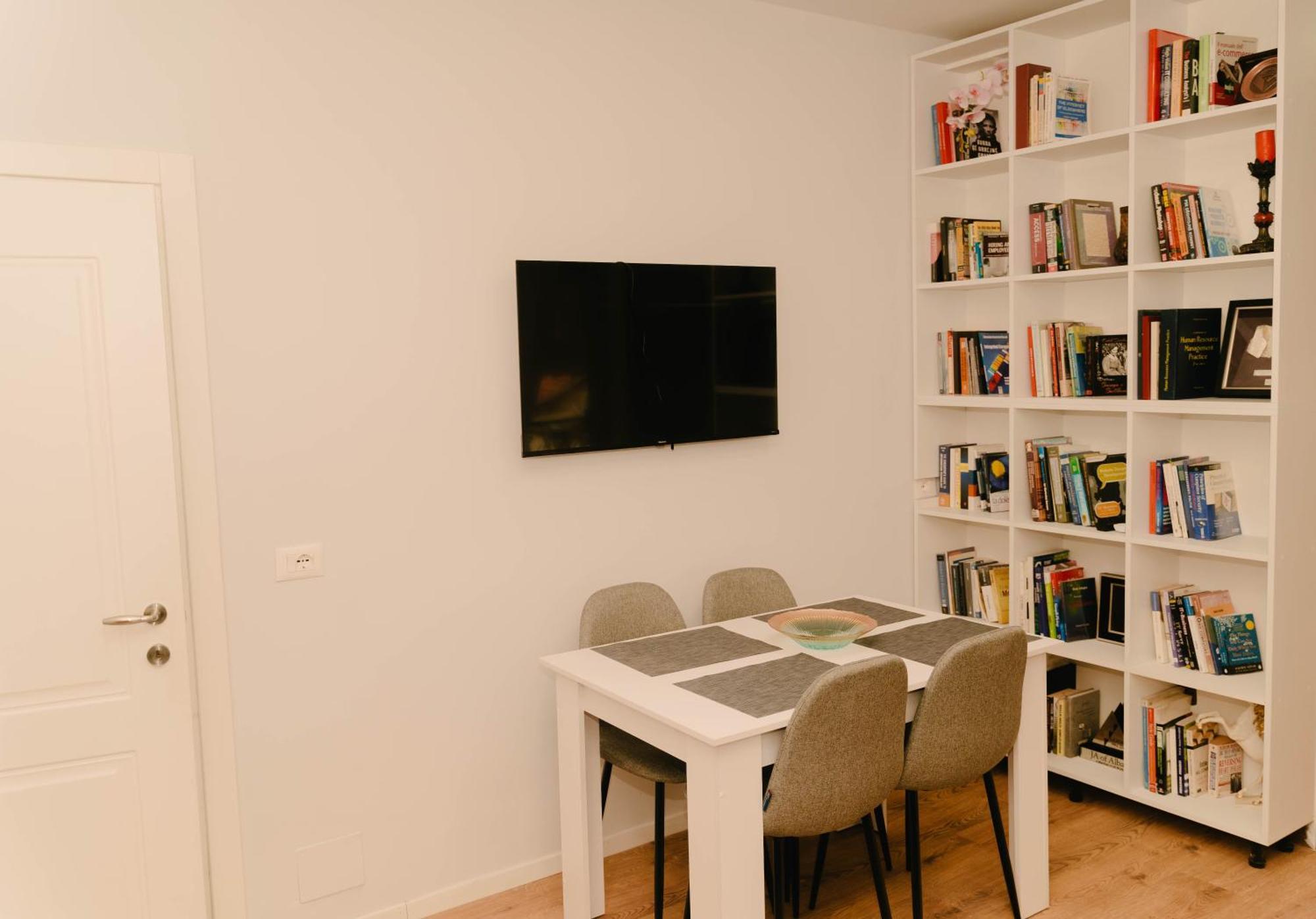Studio Flat In Heart Of Tirana Zewnętrze zdjęcie